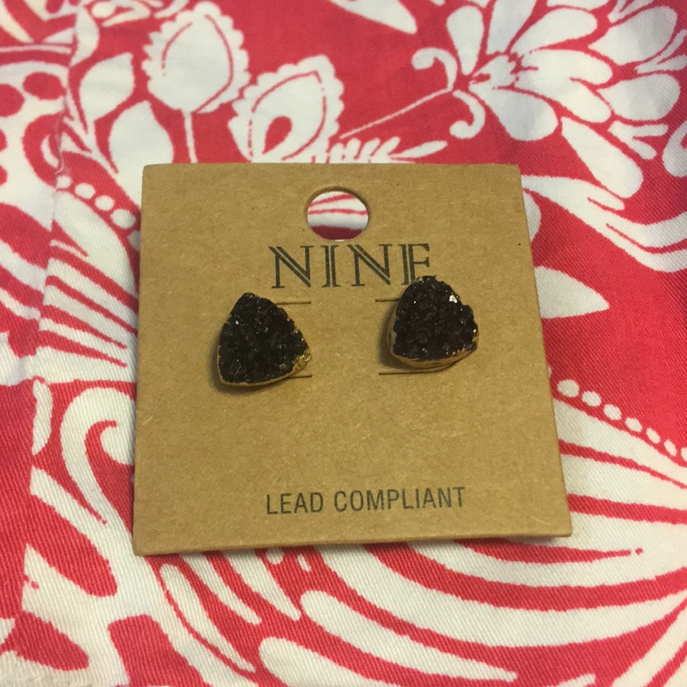 Cute earrings!